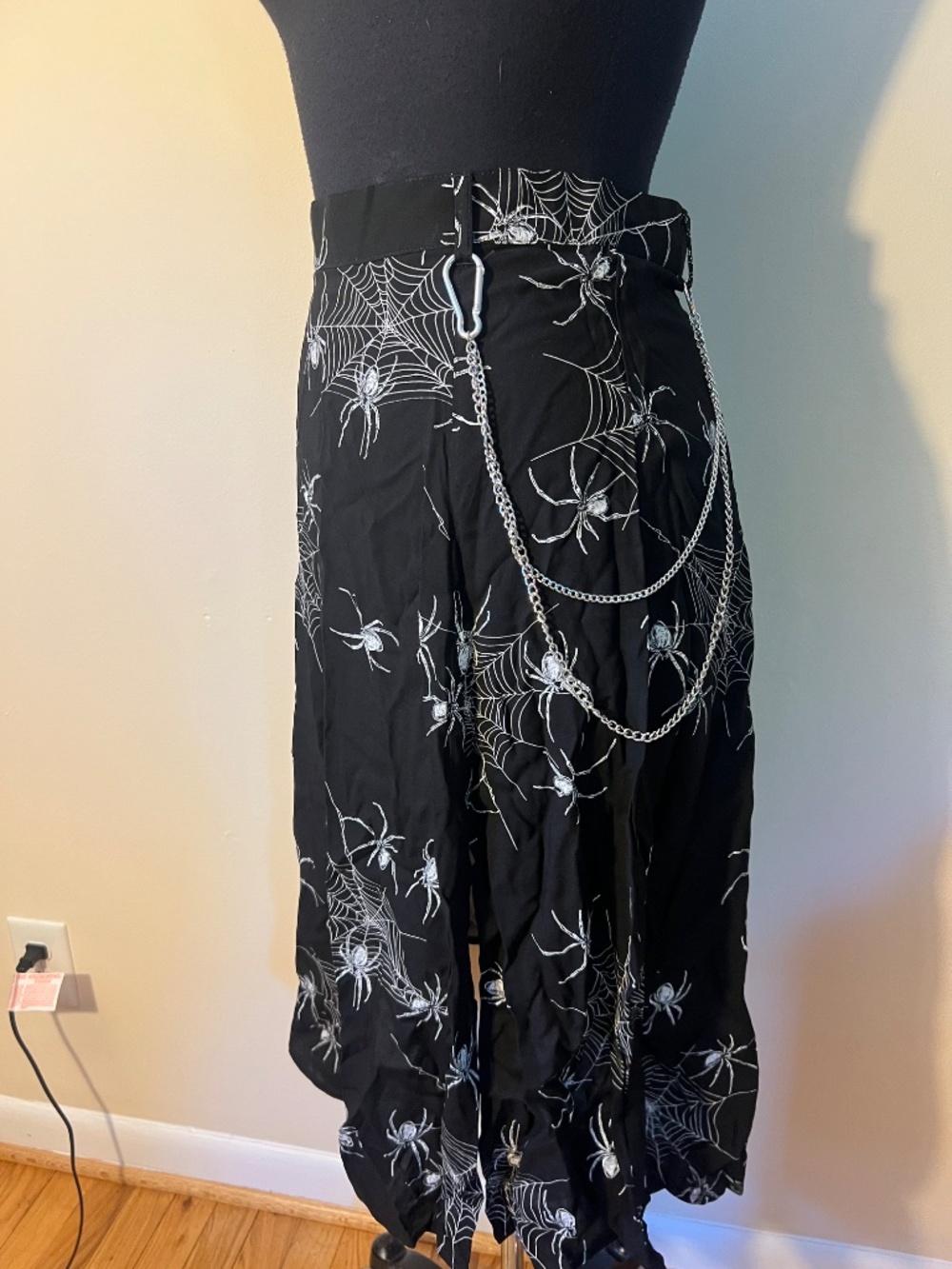 Hell Bunny Spiderweb Grunge Midi Skirt - Picture 2 of 8